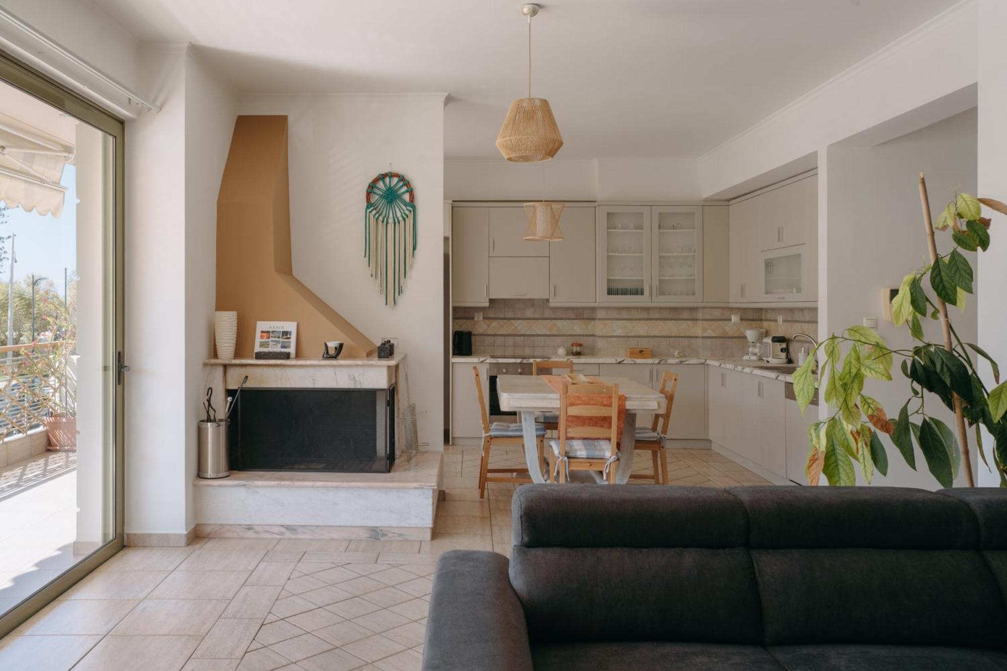 Lazarus 2Bd Apartment In The Center Patras Exterior foto